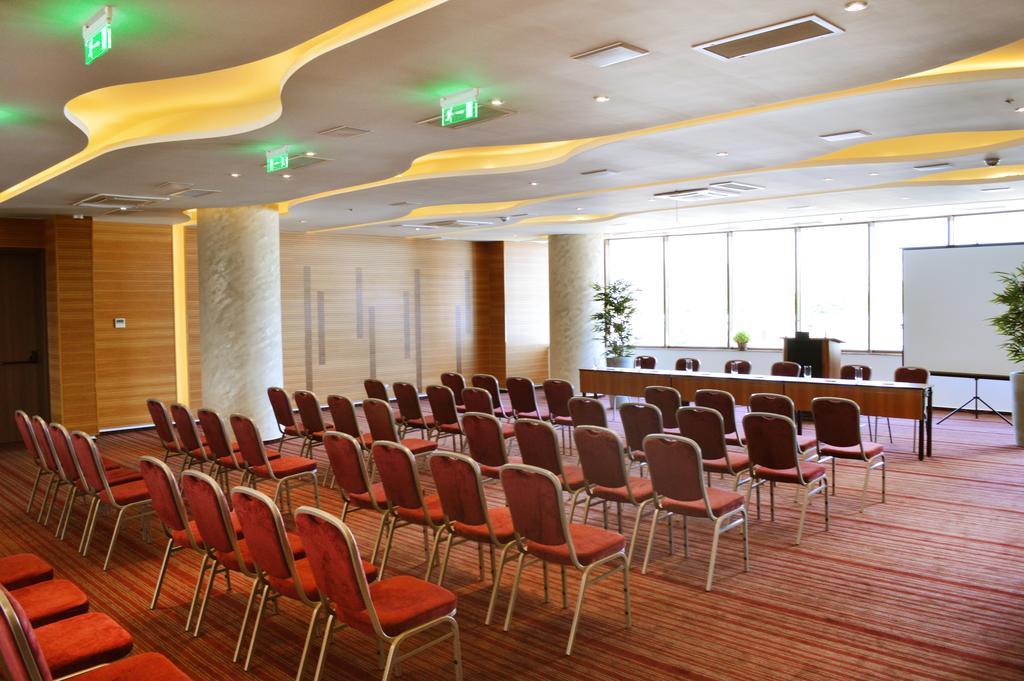 Premier Palace Spa Hotel Βουκουρέστι Εξωτερικό φωτογραφία A conference room